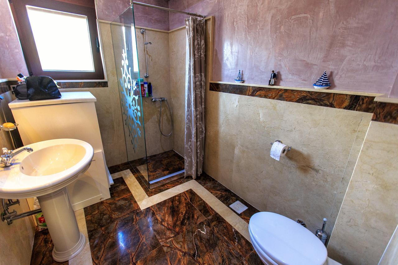 Compass Aparthotel Dobra Voda Exterior photo