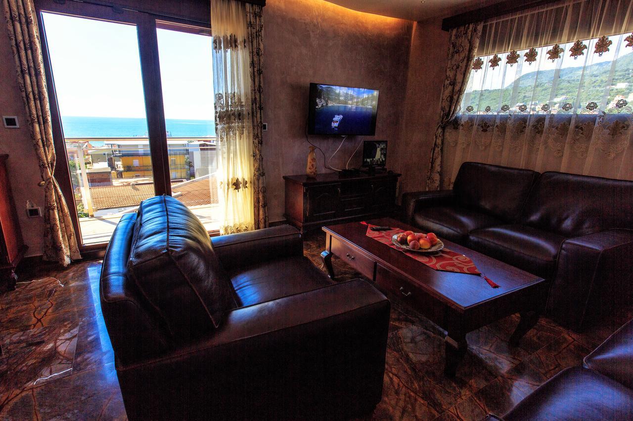 Compass Aparthotel Dobra Voda Exterior photo