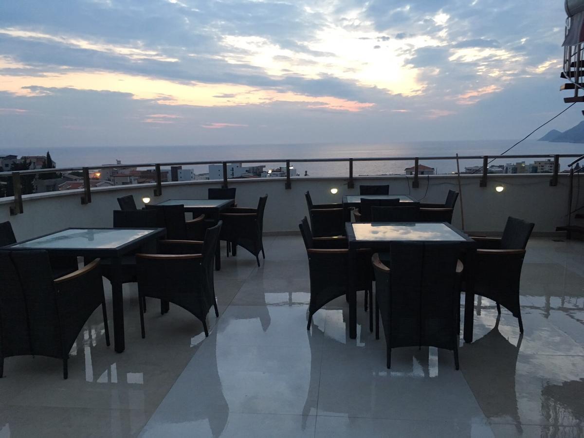 Compass Aparthotel Dobra Voda Exterior photo