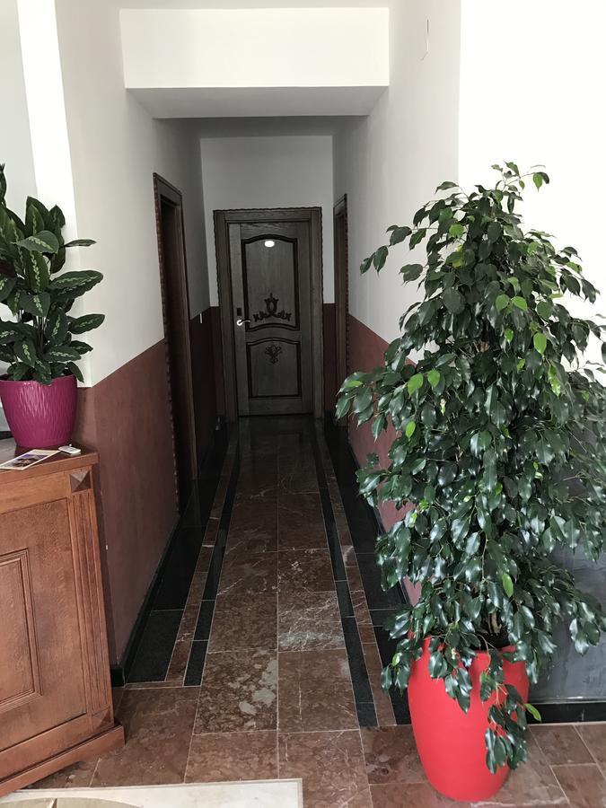 Compass Aparthotel Dobra Voda Exterior photo